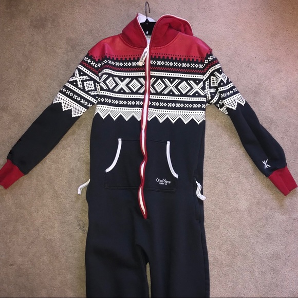 onepiece marius onesie